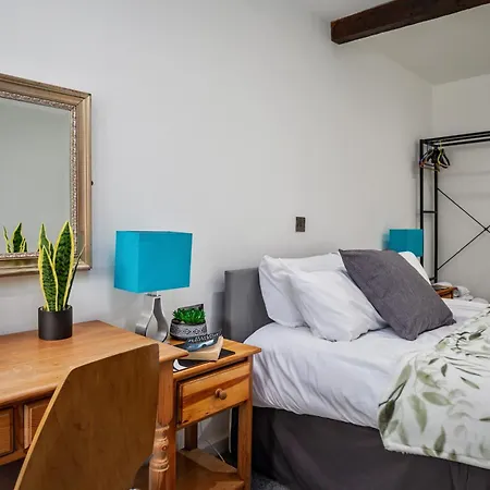 Serenity Guest House Скарборо Экстерьер фото