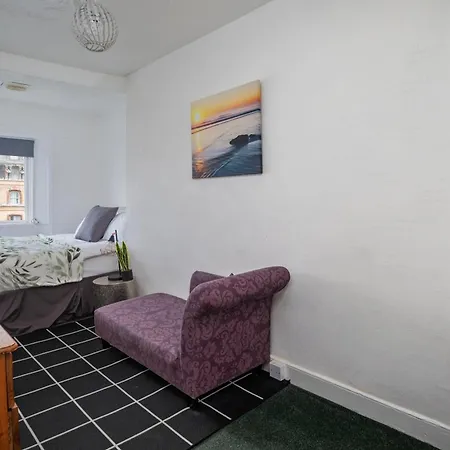 Serenity Guest House Скарборо Экстерьер фото