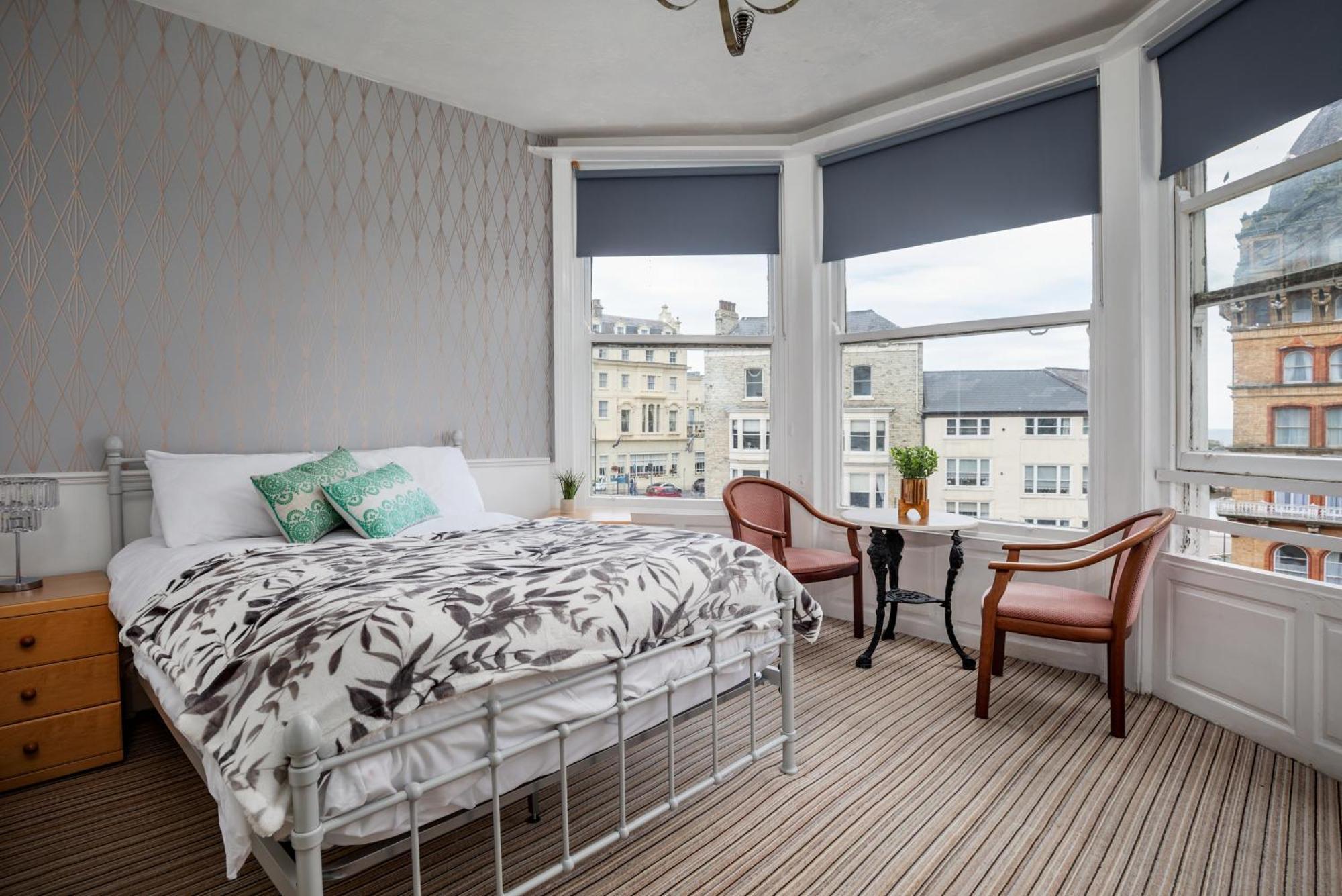 Serenity 3*